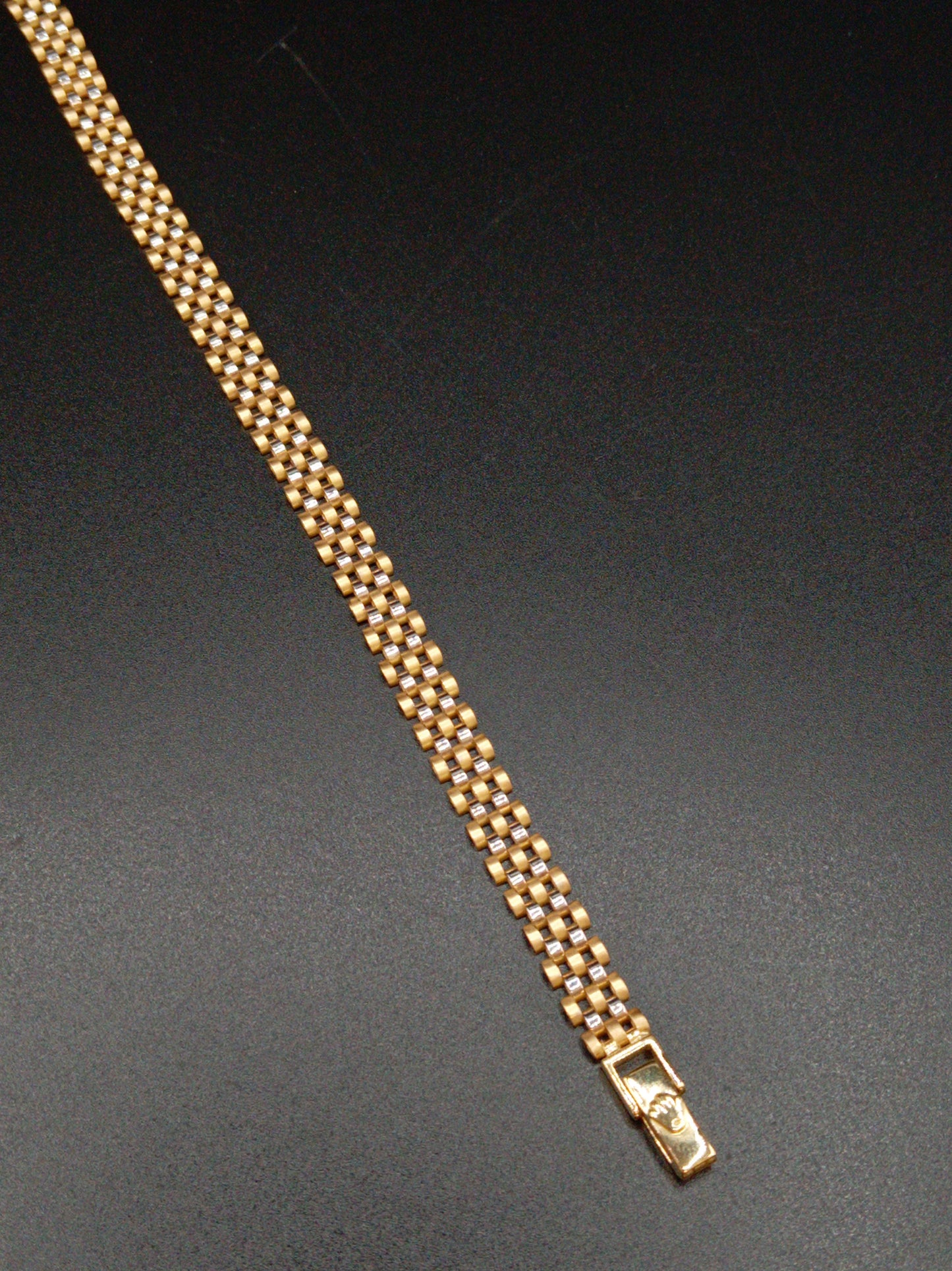 OR9552