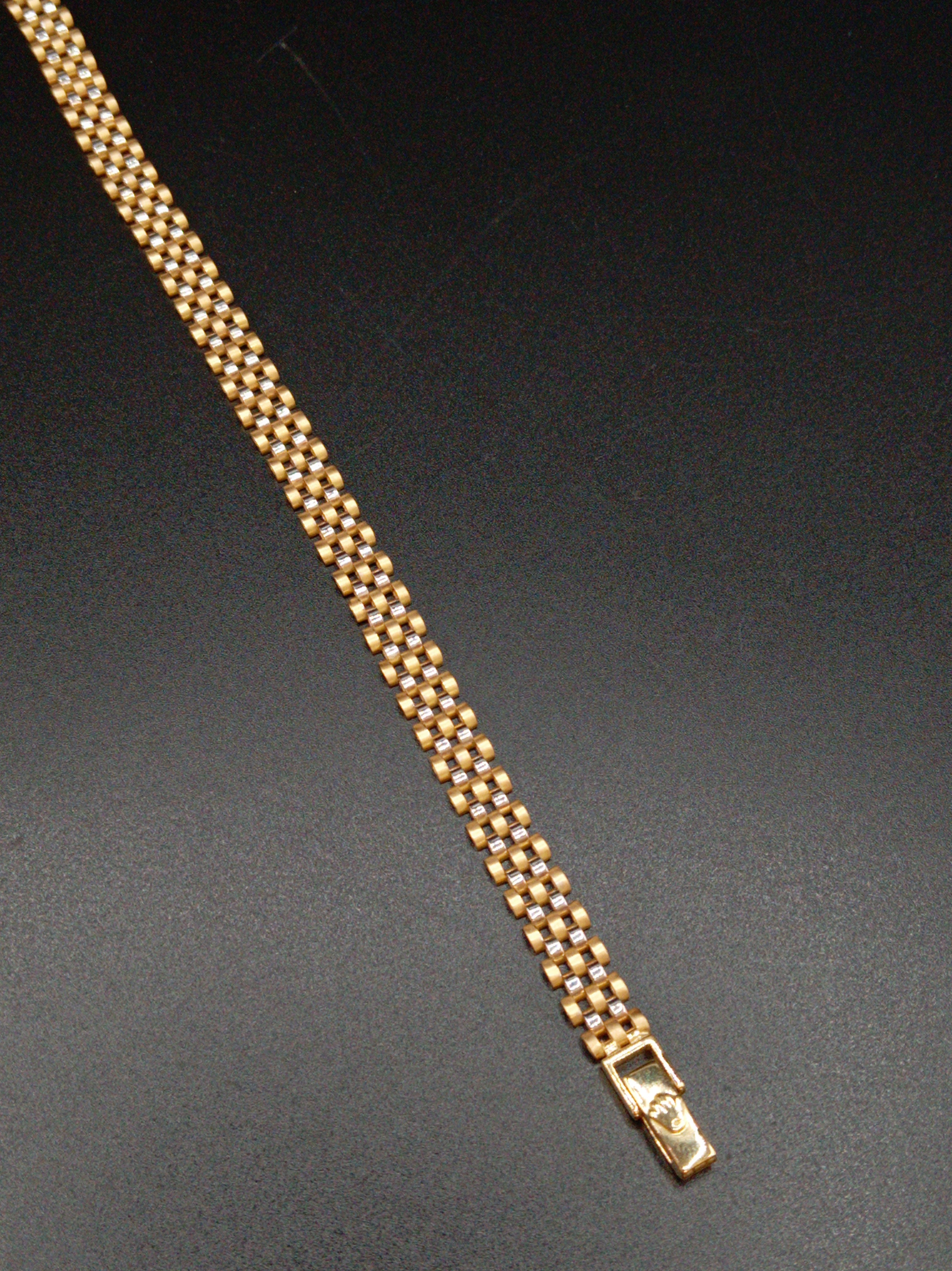 OR9552