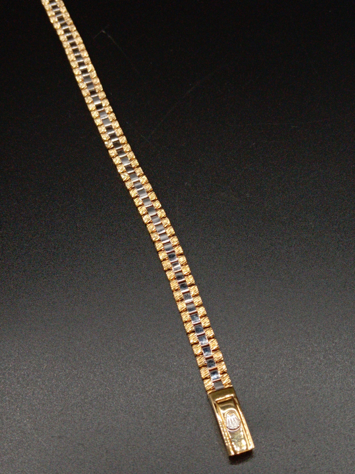 OR9567